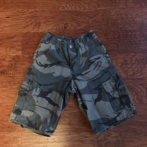 Boys Camo Shorts Size 10